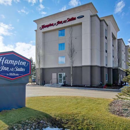 Hampton Inn & Suites Red Deer Penhold Zewnętrze zdjęcie