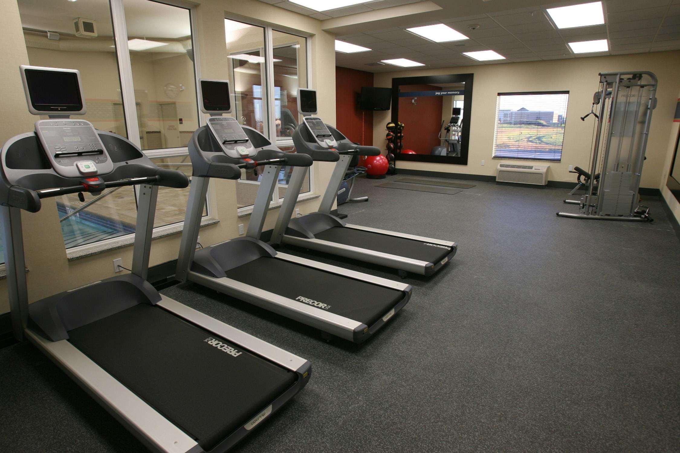 Hampton Inn & Suites Red Deer Penhold Udogodnienia zdjęcie